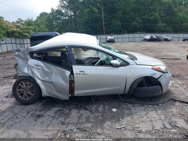 Продажа на аукционе авто 2015 Kia Forte Lx, vin: KNAFX4A62F5339948, номер лота: 45240168