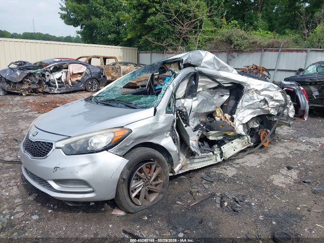 Продажа на аукционе авто 2015 Kia Forte Lx, vin: KNAFX4A62F5339948, номер лота: 45240168