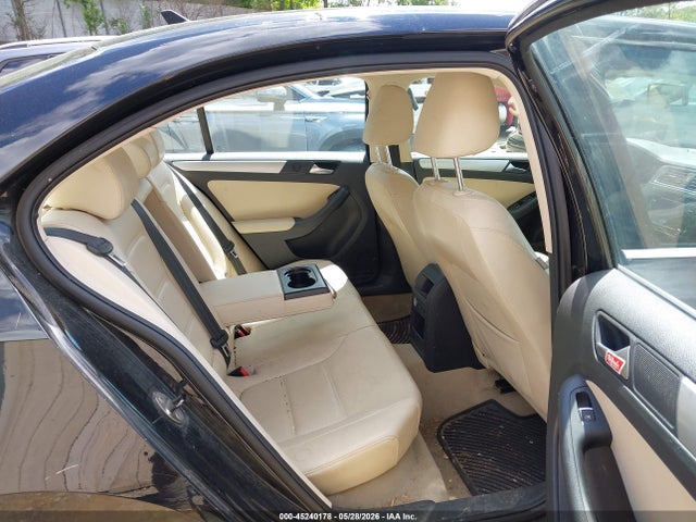 Продаж на аукціоні авто 2013 Volkswagen Jetta 2.5l Se, vin: 3VWDP7AJ0DM383127, номер лоту: 45240178
