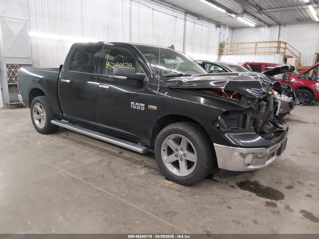 45240179 :رقم المزاد ، 3C6RR7LT0HG761475 vin ، 2017 Ram 1500 Big Horn  4x4 5'7 Box مزاد بيع