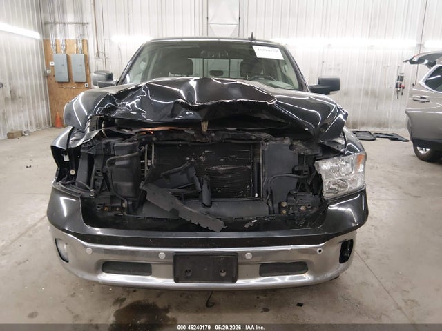 45240179 :رقم المزاد ، 3C6RR7LT0HG761475 vin ، 2017 Ram 1500 Big Horn  4x4 5'7 Box مزاد بيع