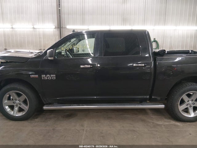 45240179 :رقم المزاد ، 3C6RR7LT0HG761475 vin ، 2017 Ram 1500 Big Horn  4x4 5'7 Box مزاد بيع