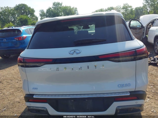 45240215 :رقم المزاد ، 5N1DL1FSXNC331449 vin ، 2022 Infiniti Qx60 Luxe Awd مزاد بيع
