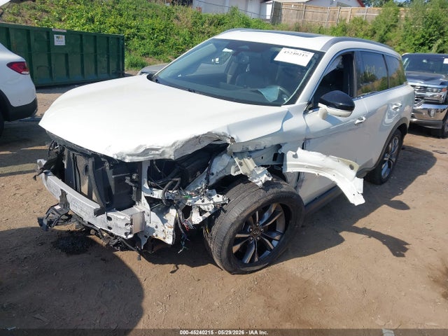 45240215 :رقم المزاد ، 5N1DL1FSXNC331449 vin ، 2022 Infiniti Qx60 Luxe Awd مزاد بيع