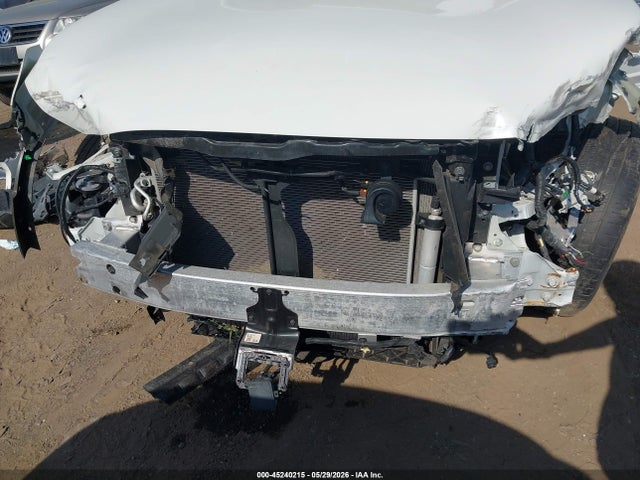 45240215 :رقم المزاد ، 5N1DL1FSXNC331449 vin ، 2022 Infiniti Qx60 Luxe Awd مزاد بيع