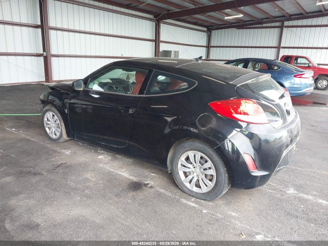 Aukcja sprzedaży 2012 Hyundai Veloster Base W/red/black, vin: KMHTC6AD0CU079638, numer aukcji: 45240235