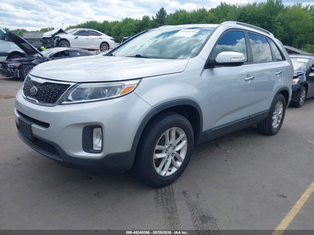 Продажа на аукционе авто 2014 Kia Sorento Lx, vin: 5XYKT3A66EG473455, номер лота: 45240266