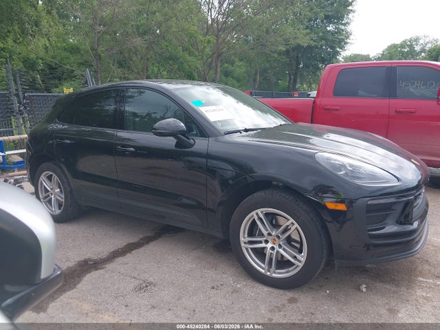 Продаж на аукціоні авто 2024 Porsche Macan T, vin: WP1AA2A53RLB05116, номер лоту: 45240284