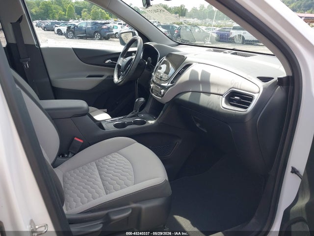 Продаж на аукціоні авто 2018 Chevrolet Equinox Lt, vin: 2GNAXJEV1J6330370, номер лоту: 45240337