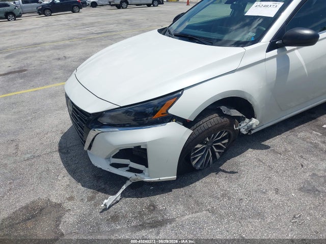 45240373 :رقم المزاد ، 1N4BL4DV4SN308555 vin ، 2025 Nissan Altima Sv Fwd مزاد بيع