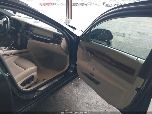 Продажа на аукционе авто 2014 Bmw Alpina B7, vin: WBAYE8C56ED134244, номер лота: 45240392