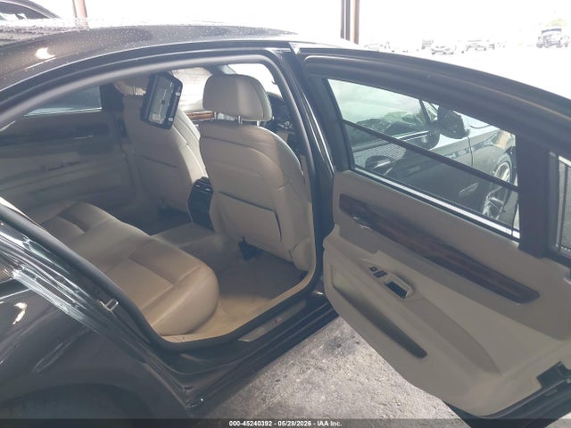 Продажа на аукционе авто 2014 Bmw Alpina B7, vin: WBAYE8C56ED134244, номер лота: 45240392