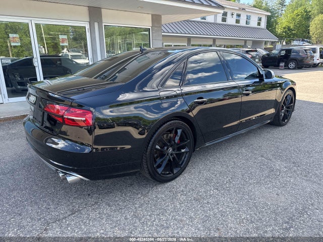 45240394 :رقم المزاد ، WUAJ5AFD5HN901064 vin ، 2017 Audi S8 4.0t Plus مزاد بيع