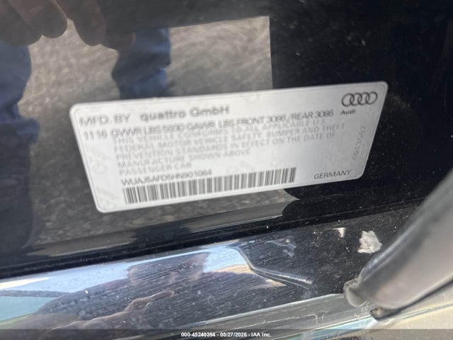 45240394 :رقم المزاد ، WUAJ5AFD5HN901064 vin ، 2017 Audi S8 4.0t Plus مزاد بيع