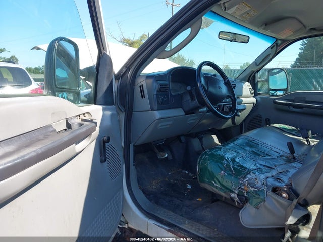 2006 Ford F-250 Lariat/xl/xlt მანქანა იყიდება აუქციონზე, vin: 1FTSX21PX6EB79879, აუქციონის ნომერი: 45240402