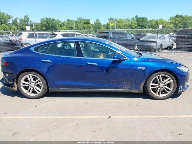 Продажа на аукционе авто 2015 Tesla Model S 70d/85d/p85d, vin: 5YJSA1S21FF096533, номер лота: 45240405