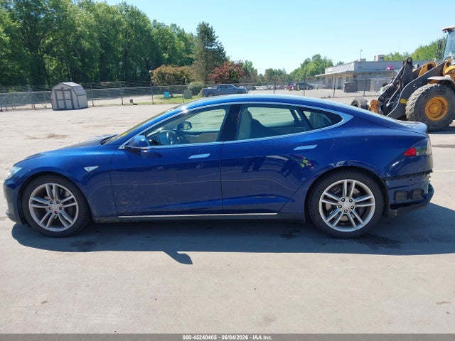 Продажа на аукционе авто 2015 Tesla Model S 70d/85d/p85d, vin: 5YJSA1S21FF096533, номер лота: 45240405