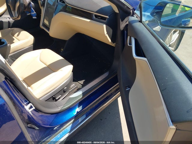 Продажа на аукционе авто 2015 Tesla Model S 70d/85d/p85d, vin: 5YJSA1S21FF096533, номер лота: 45240405