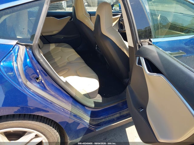 Продажа на аукционе авто 2015 Tesla Model S 70d/85d/p85d, vin: 5YJSA1S21FF096533, номер лота: 45240405