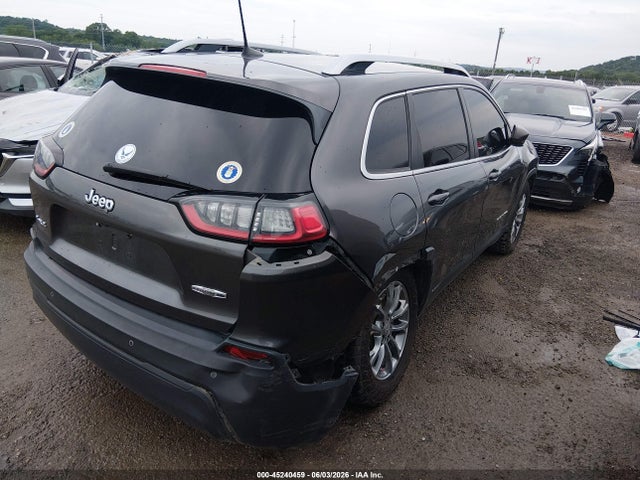 45240459 :رقم المزاد ، 1C4PJMLB4KD402728 vin ، 2019 Jeep Cherokee Latitude Plus 4x4 مزاد بيع