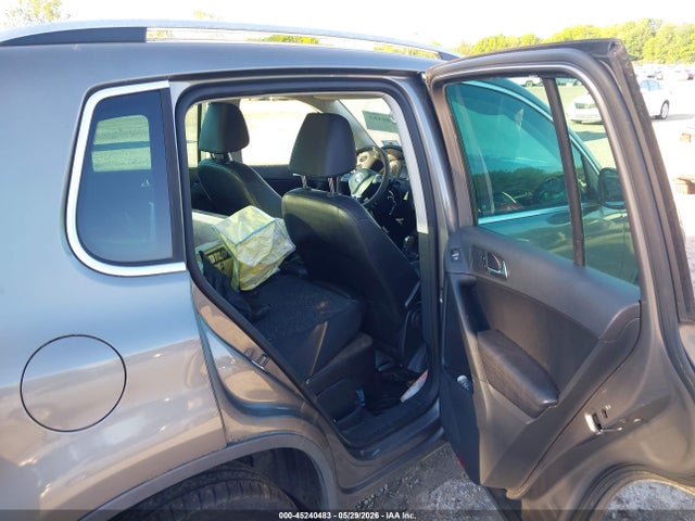 Aukcja sprzedaży 2011 Volkswagen Tiguan Se, vin: WVGBV7AX9BW517145, numer aukcji: 45240483
