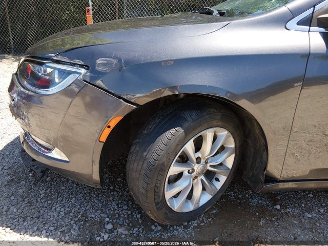Продаж на аукціоні авто 2015 Chrysler 200 C, vin: 1C3CCCCB5FN565749, номер лоту: 45240507