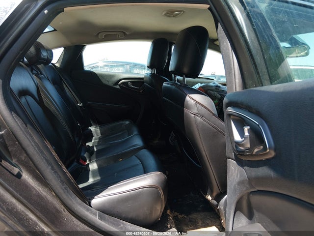 Продаж на аукціоні авто 2015 Chrysler 200 C, vin: 1C3CCCCB5FN565749, номер лоту: 45240507