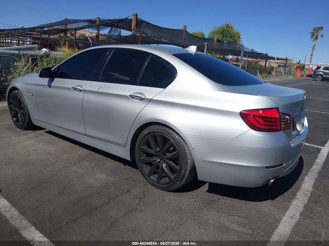 45240534 :رقم المزاد ، WBAFR7C58BC601011 vin ، 2011 Bmw 535i مزاد بيع