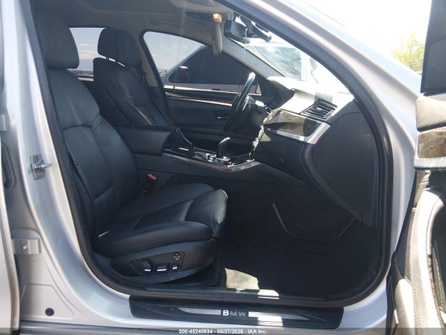 45240534 :رقم المزاد ، WBAFR7C58BC601011 vin ، 2011 Bmw 535i مزاد بيع