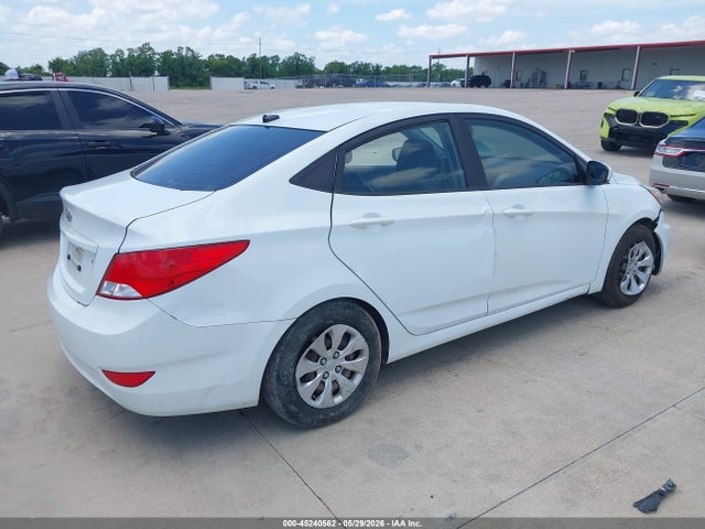 Hyundai ACCENT SE 2016 KMHCT4AEXGU123034 Image 4