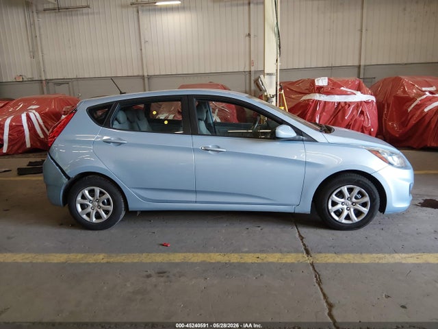 Hyundai ACCENT GS 2014 KMHCT5AE9EU149823 Image 13