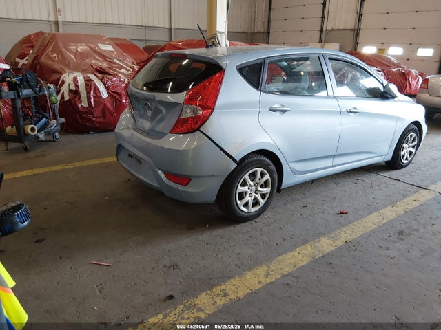 Hyundai ACCENT GS 2014 KMHCT5AE9EU149823 Image 4