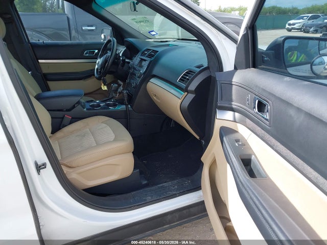 Продажа на аукционе авто 2017 Ford Explorer, vin: 1FM5K7BHXHGC05156, номер лота: 45240618