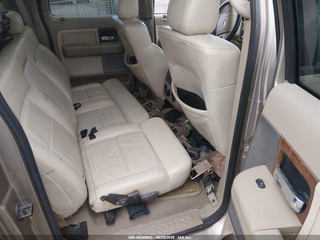 45240643 :رقم المزاد ، 1FTPW12584KD80436 vin ، 2004 Ford F-150 Lariat/xlt مزاد بيع