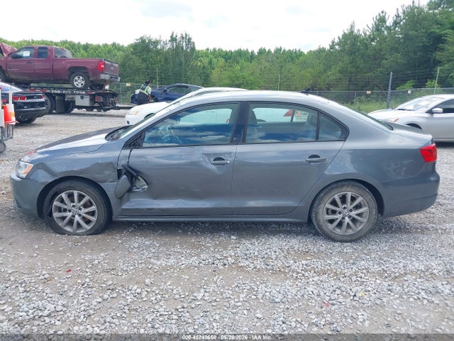 45240650 :رقم المزاد ، 3VWDX7AJ7CM417062 vin ، 2012 Volkswagen Jetta 2.5l Se مزاد بيع