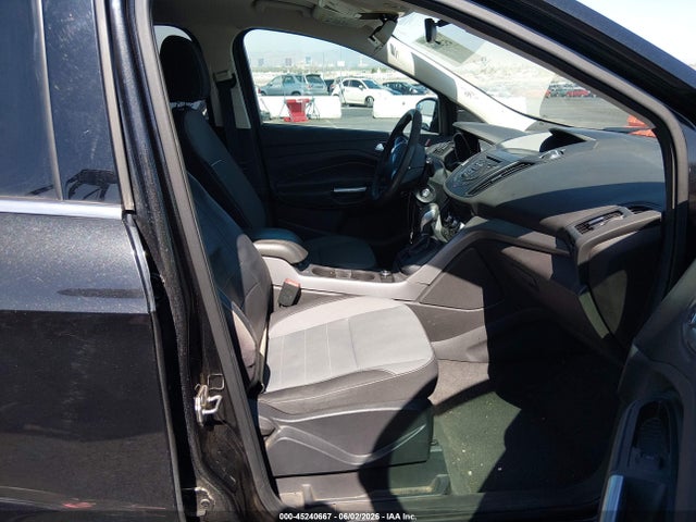 1FMCU9GX1EUD09593 Ford ESCAPE SE