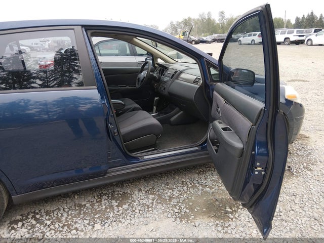 45240681 :رقم المزاد ، 3N1BC11E89L484485 vin ، 2009 Nissan Versa 1.8sl مزاد بيع