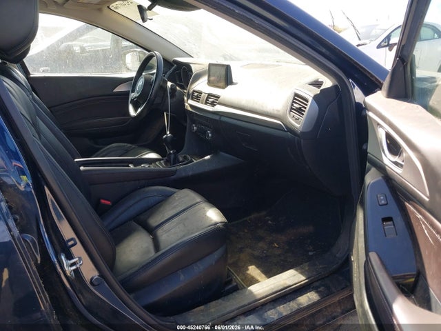 Продаж на аукціоні авто 2018 Mazda Mazda3 Touring, vin: 3MZBN1L30JM220689, номер лоту: 45240766