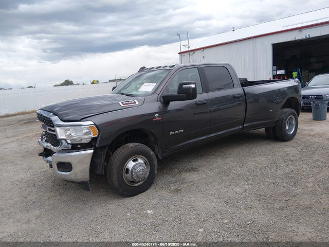 3C63RRHL0RG128678 RAM 3500 Big Horn 4x4 8&#039; Box