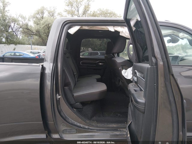 45240774 :رقم المزاد ، 3C63RRHL0RG128678 vin ، 2024 Ram 3500 Big Horn  4x4 8' Box مزاد بيع