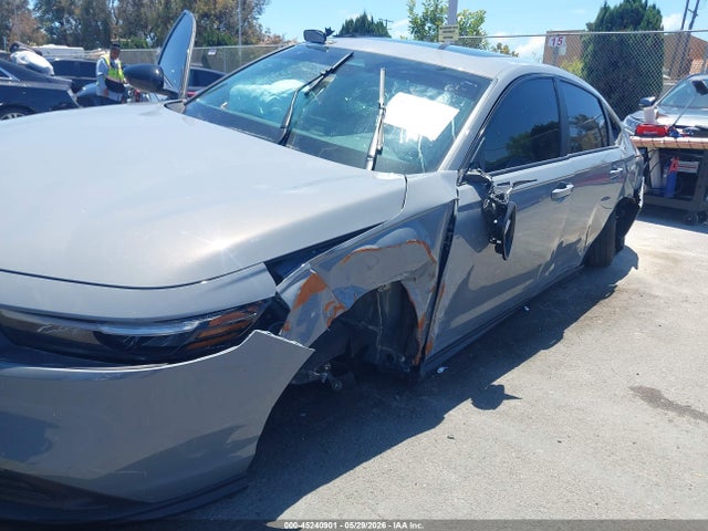 1HGCY2F57RA008254 Honda Accord Hybrid Sport