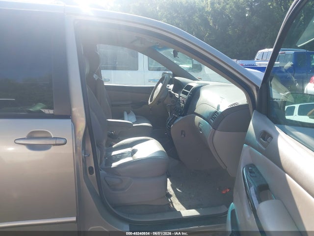 Aukcja sprzedaży 2004 Toyota Sienna Le, vin: 5TDZA23C44S175120, numer aukcji: 45240934