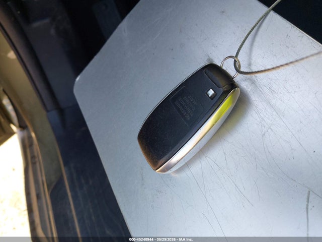 45240944 :رقم المزاد ، 4S4BTAFCXP3193978 vin ، 2023 Subaru Outback Premium مزاد بيع
