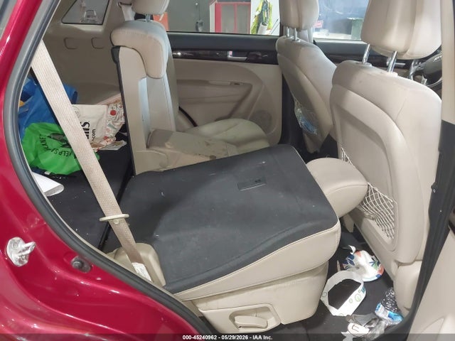 Продажа на аукционе авто 2015 Kia Sorento Lx, vin: 5XYKTCA67FG624093, номер лота: 45240962