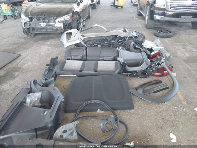 KL77LHEPXSC037016 Chevrolet Trax Fwd Lt