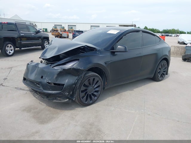 Продажа на аукционе авто 2023 Tesla Model Y Awd/long Range Dual Motor All-wheel Drive, vin: 7SAYGAEE7PF874000, номер лота: 45240997