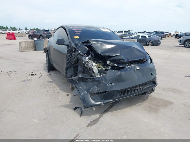 Продажа на аукционе авто 2023 Tesla Model Y Awd/long Range Dual Motor All-wheel Drive, vin: 7SAYGAEE7PF874000, номер лота: 45240997