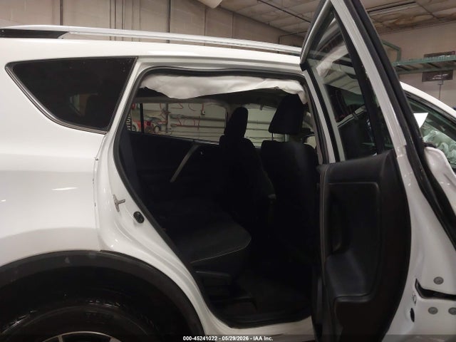 Toyota Rav4 Xle 2016 2T3RFREV8GW440553 Image 8