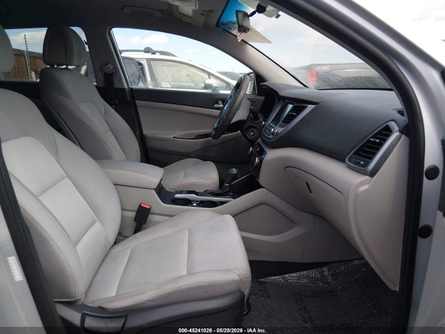 Продаж на аукціоні авто 2018 Hyundai Tucson Sel, vin: KM8J3CA42JU717259, номер лоту: 45241026