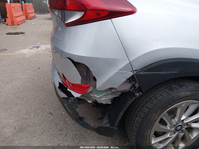 Продаж на аукціоні авто 2018 Hyundai Tucson Sel, vin: KM8J3CA42JU717259, номер лоту: 45241026